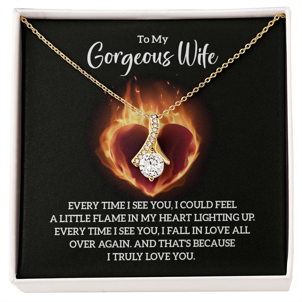Alluring Beauty Love Necklace For Gorgeous Wife 