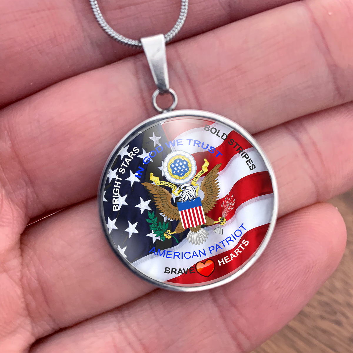 UNIQUE PROUD AMERICAN PENDANT , patriotic American pendants