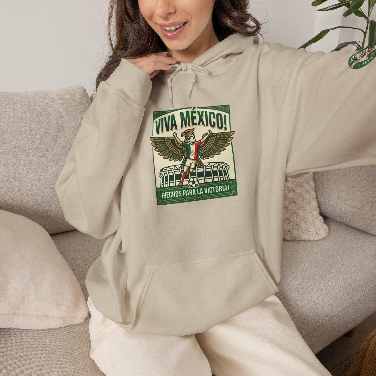 Viva México Soccer Hoodie — Retro Eagle Mexican Pride Graphic
