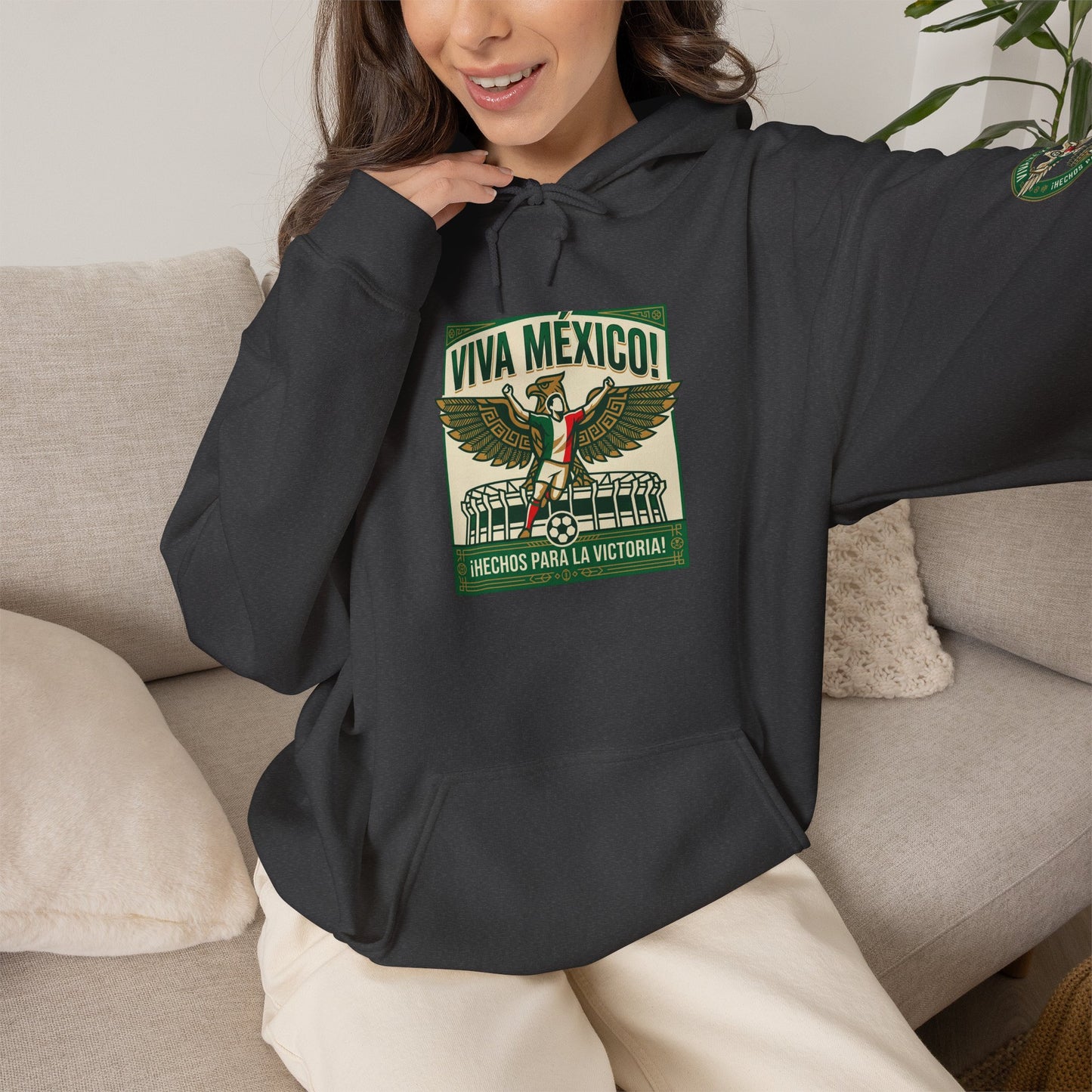 Viva México Soccer Hoodie — Retro Eagle Mexican Pride Graphic