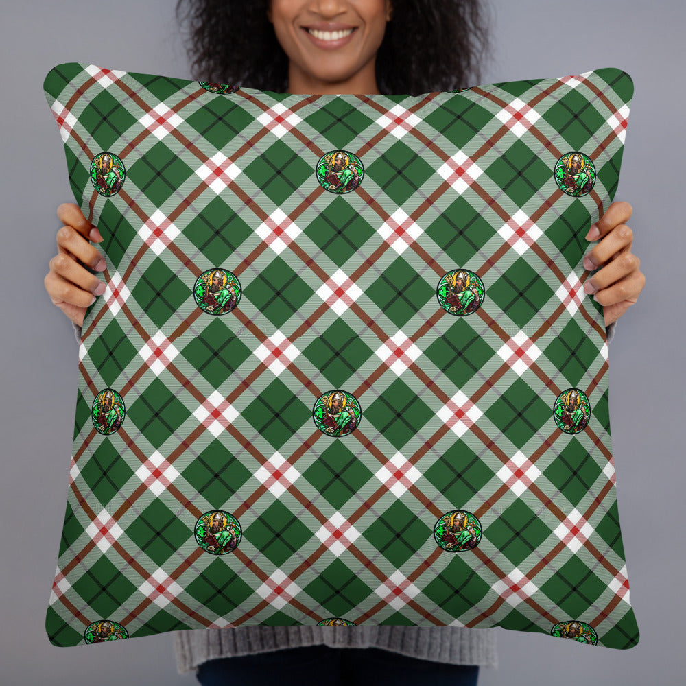 St. Patrick's Tartan Pattern Basic Pillows